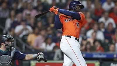 Four-run inning carries Astros past Mariners