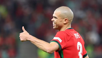 Pepe dice adiós al futbol, el histórico y polémico defensa se despide