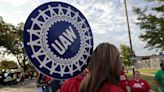 UAW Urges US to Overturn Mercedes-Benz Loss on Accusations of Union Busting