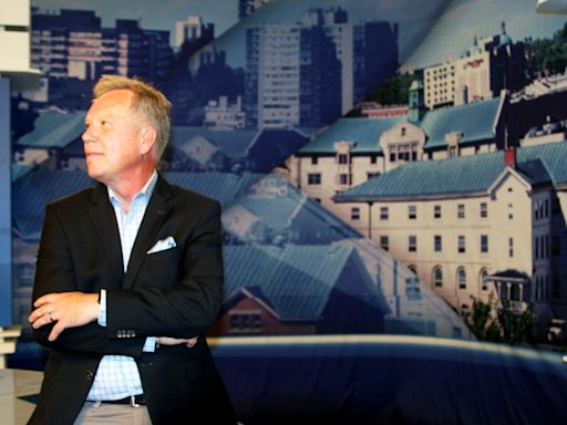 Longtime CKWS anchor Hutchins reflects on his lifelong love affair with news