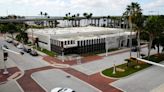 Fort Myers post office site for sale; city interested as Canadian owners ask $8 million