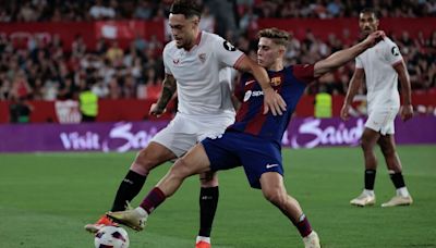 Así jugaron los futbolistas del Sevilla ante el Barcelona