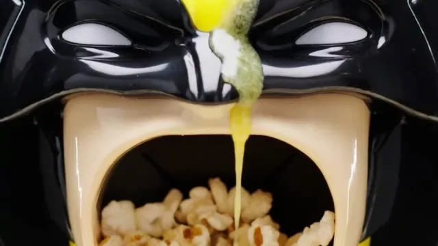 Deadpool & Wolverine Popcorn Bucket Gets Hilarious Video