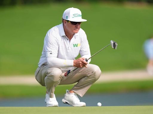 Charley Hoffman leads at renovated Colonial as Scottie Scheffler fails to break par