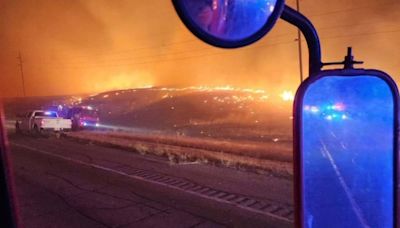 Wildfire shuts down parts of Highway 26 and I-25 in Wyoming