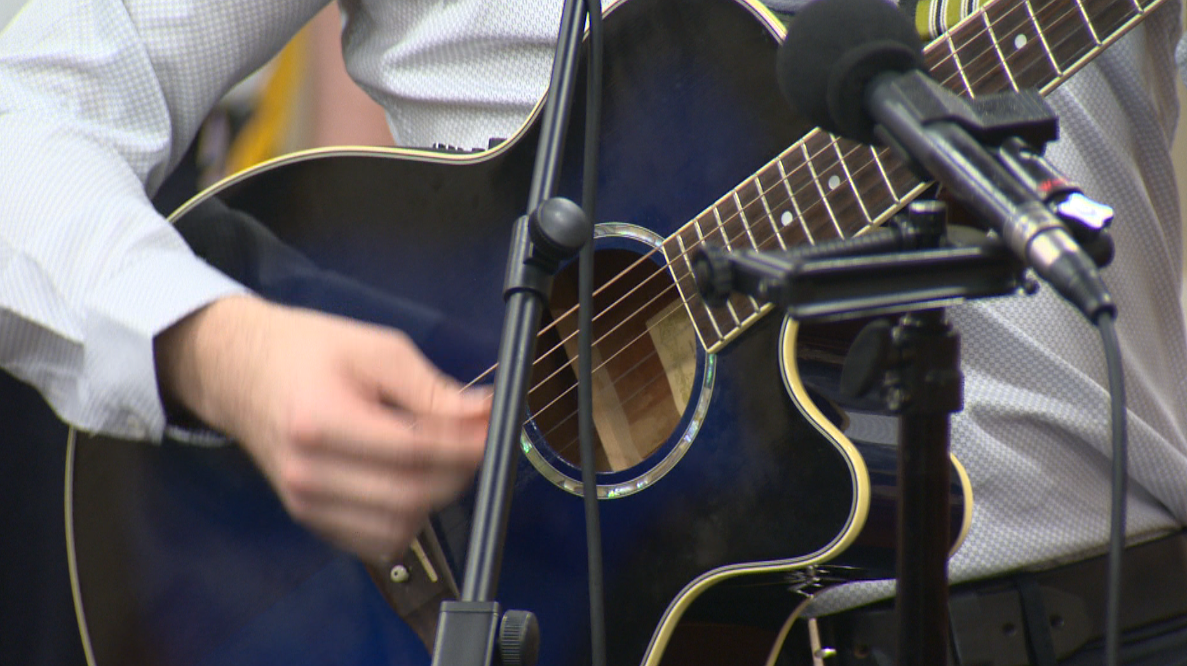 Voices of Vets performs original song for veterans on Memorial Day