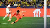 El palo que podría cambiar la serie: salvó dos veces a Dortmund y amargó a un flojo Mbappé con PSG en la ida de semifinales de Champions
