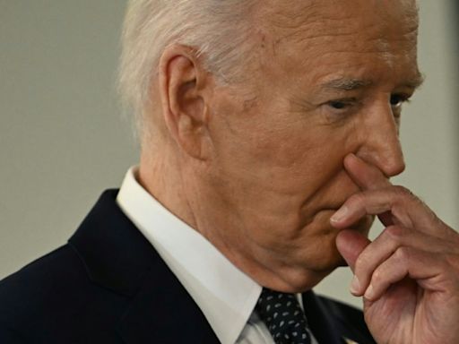 Biden lucha por mantener viva su candidatura electoral