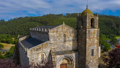 La catedral más antigua de España: un templo con más de mil años en un bonito pueblo costero