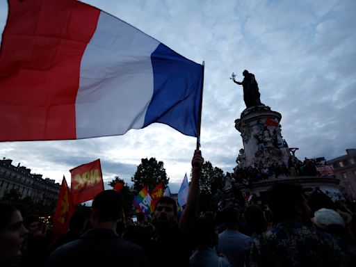 France's elections end up with no clear majority. This is what could happen next