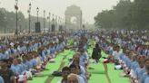 NO COMMENT: Gran celebración del Día del Yoga en la India