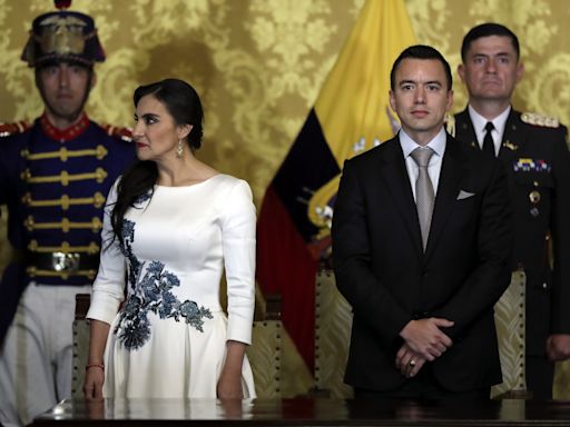 La vicepresidenta de Ecuador acusa a Noboa de hostigamiento y reitera que no va a dimitir