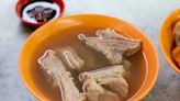 Outram Park Ya Hua Rou Gu Cha: Peppery soup base with tender pork ribs & must-get salted vegetables