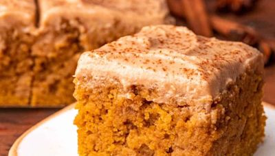 Mouth-watering pumpkin spice latte cake is easy to make for family