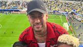 Filho de Kim Kardashian tieta Neymar Jr em jogo do Brasil nos EUA