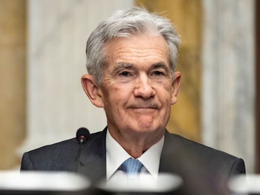 Fed Chair Jerome Powell Maintains Wait-and-See Posture on Inflation and Rates