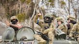 Battlefield videos show Ukrainian troops' skills and Russia's surprisingly ill-trained military, former US special operators say