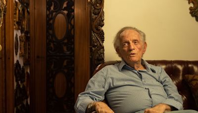 Entrevista | Ele sobreviveu ao Holocausto. No Brasil, amou a filha de oficial nazista. Agora, conta essa história