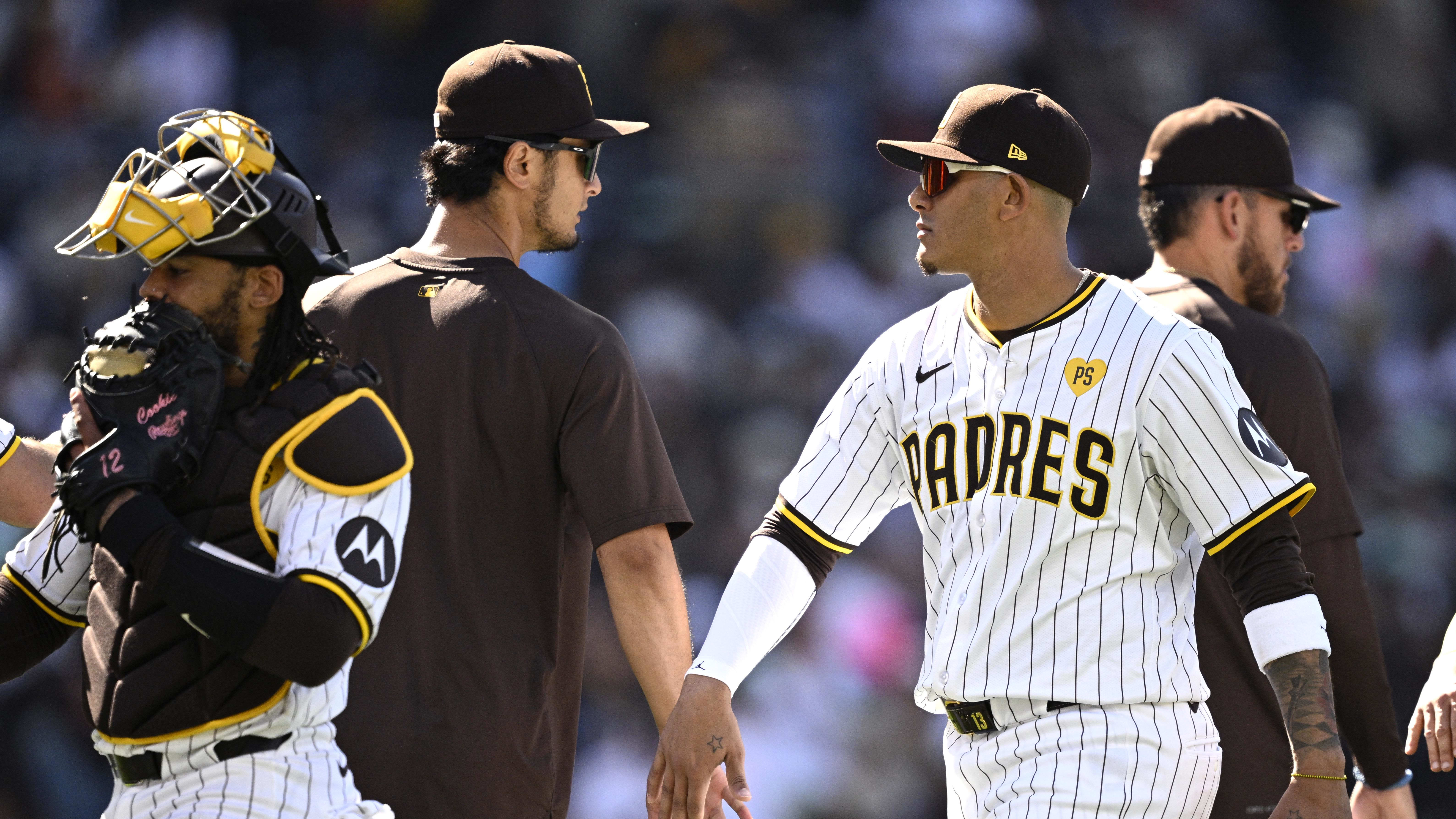 Padres Starter Warms Up to Former Teammate's Music, Then Beats Him