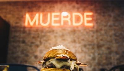 Muerde Burger, comida callejera y urbana para paladares insaciables