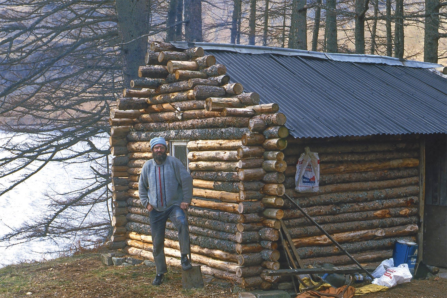 What I Learned From a Hermit Who’s Lived in a Remote Scottish Cabin for 40 Years