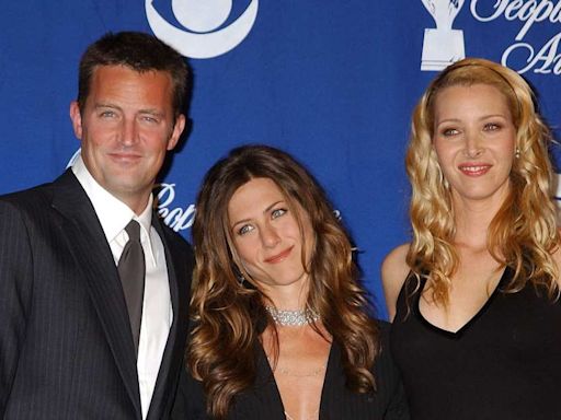Jennifer Aniston Recalls Sweet Prank She and Matthew Perry Played on 'Friends' Co-Star Lisa Kudrow