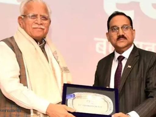 Manohar Lal inaugurates National Feeder Monitoring System Control Centre at REC HQ Gurugram - ET Government