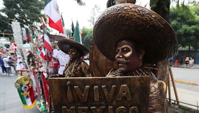 López Obrador celebra último Grito de Independencia con Zócalo repleto y reforma judicial