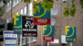 Housing market confidence starting to dip, say surveyors