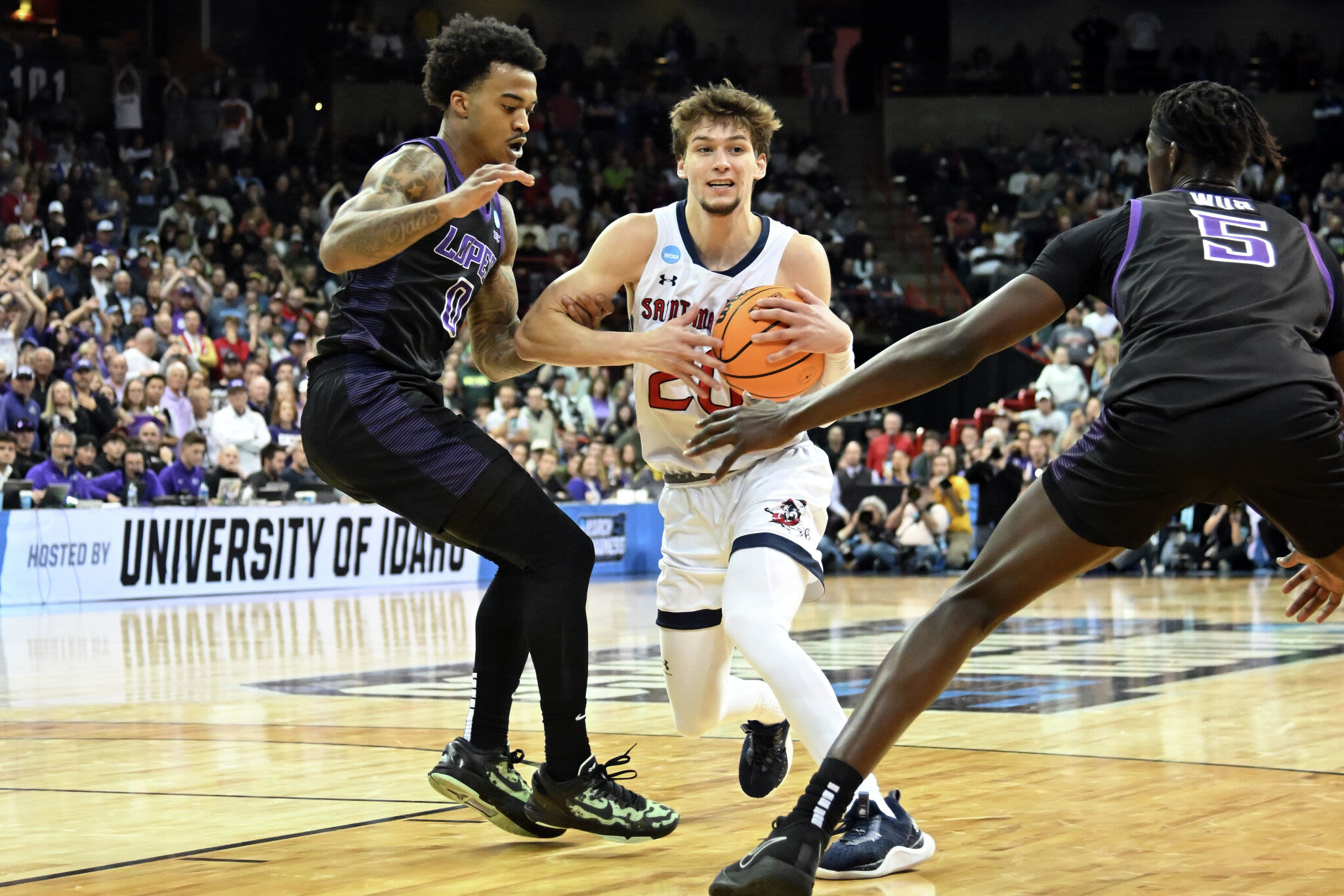 Why transfer Aidan Mahaney could replace Cam Spencer as UConn men's basketball fan favorite