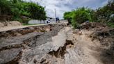 Alcalde de Guánica reitera que urge asistencia del DTOP para estudio de carretera en medio de deslizamientos de terreno
