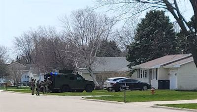 Janesville Police arrest armed man after standoff on Excalibur Drive