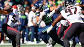 Seahawks RB Travis Homer suffered rib injury after hit on Sunday