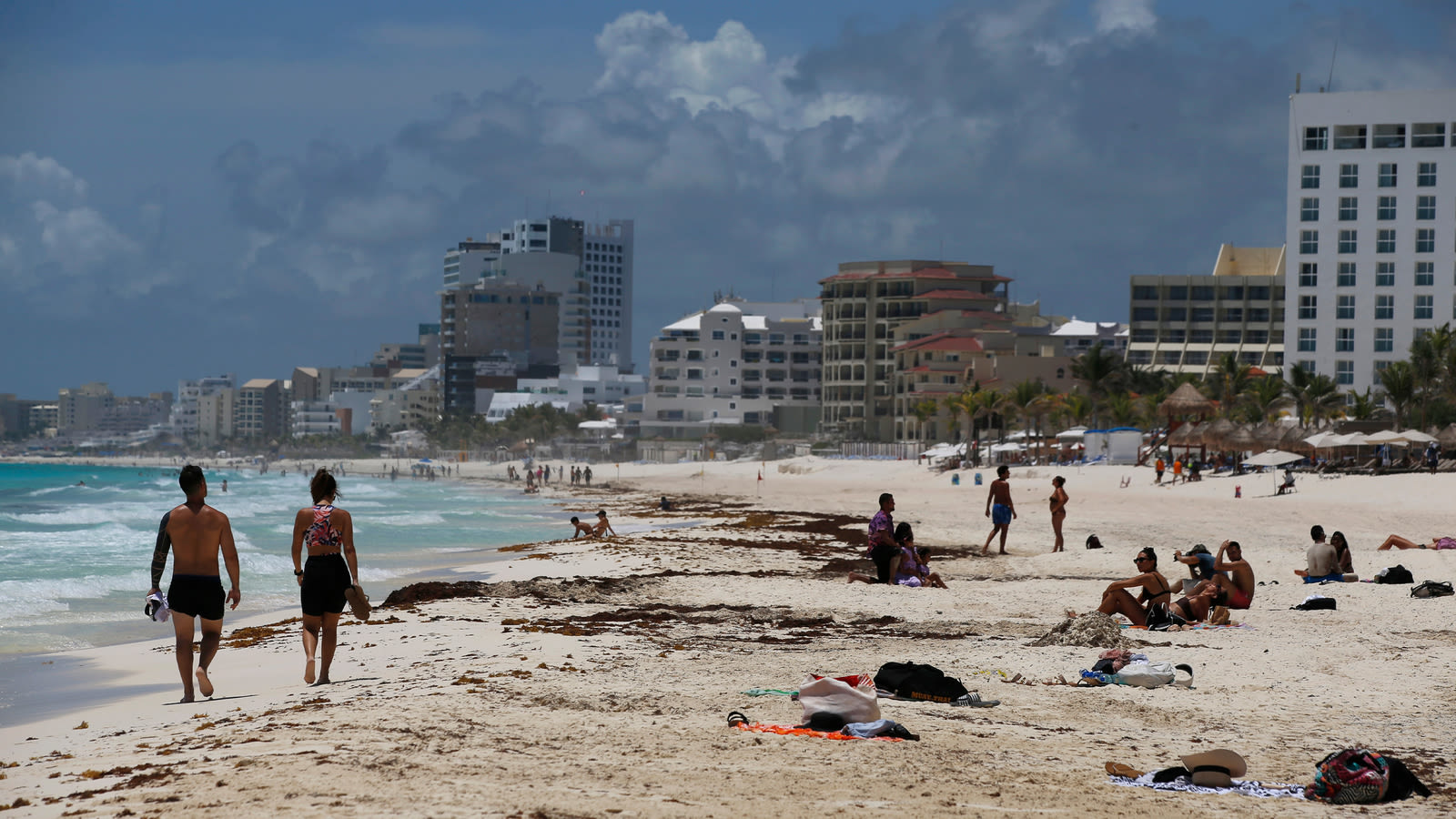 12-year-old boy killed by gunmen on jet skis on Cancun beach, Mexican officials say