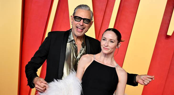 'I'm not going to do it for you': Jeff Goldblum says his kids will need to financially fend for themselves — and he's not the only celebrity that thinks this way