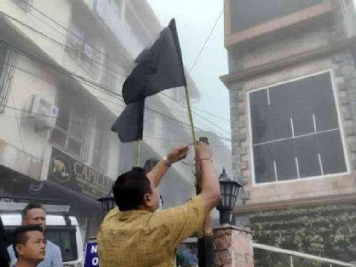 GNLF's black flags in hills against BJP for failing to address core political issues