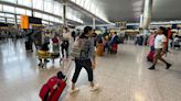 Greves em Heathrow: British Airways cancela 32 voos por dia nas férias da Páscoa