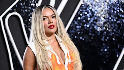 MTV VMAs: los mejores looks de la alfombra negra de los premios - La Opinión