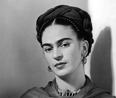 Taller "Desde el corazón" invita a crear arte objeto sobre Frida Kahlo • Once Noticias