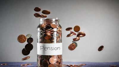 Find out if it's illegal for an employer not to pay a pension in the UK