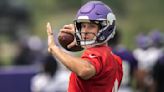 Cousins expects to resume Vikings contract negotiations next year