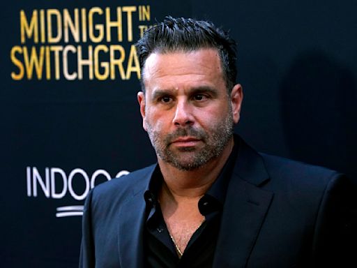 After scandal, movie producer Randall Emmett is flying under the radar with a new name