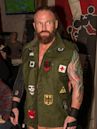 Eric Young (wrestler)