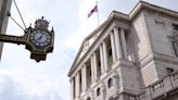 Exautoridades dicen que Banco de Inglaterra tardó mucho pese a advertencias sobre inflación