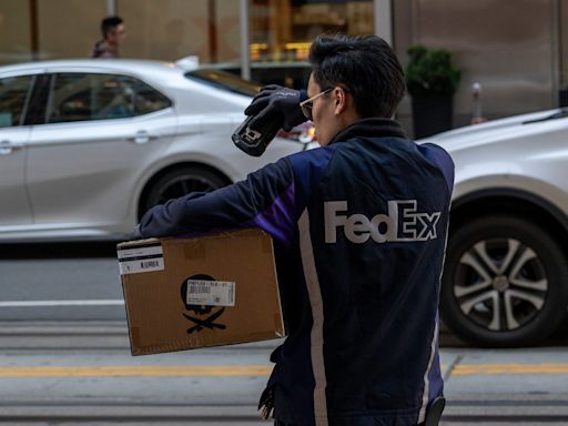 FedEx promised investors $4 billion savings by consolidating operating units—the CTO had to figure out how tech would deliver