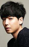 Jung Kyung-ho (actor, born 1983)