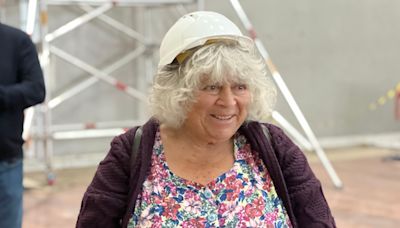 'New arts centre will help young people' - Margolyes