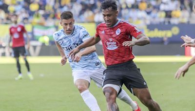Renato Tapia sigue al margen del equipo