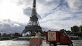 “¿Quién se bañará en el Sena?”: protesta artística contra los Juegos Olímpicos de París