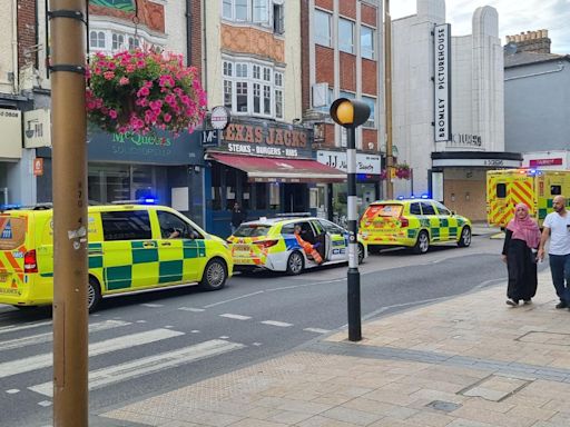 Medical update after man, 19, stabbed in broad daylight Bromley